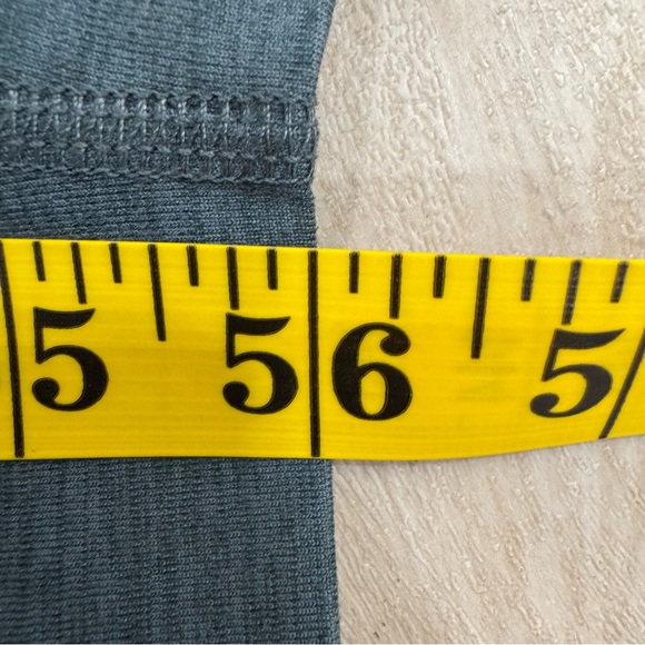 Vuori Lux At Ease Jumpsuit Sleeveless Heather Green Teal Gray Women's Large - Picture 13 of 16